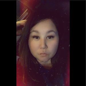 Meet your Posher, Michelle ❤️